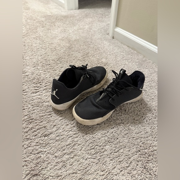 Jordan Eclipse Training/Running Sneakers - Picture 8 of 12